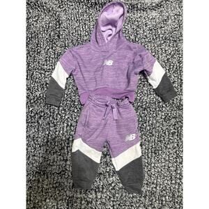 Girls New Balance 2 piece set. 12 months. GUC